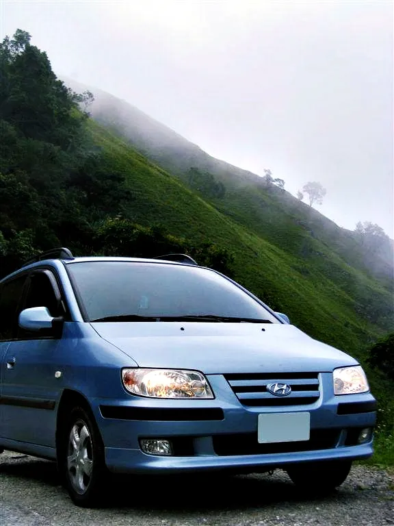 迷走號停在忘憂谷坡邊