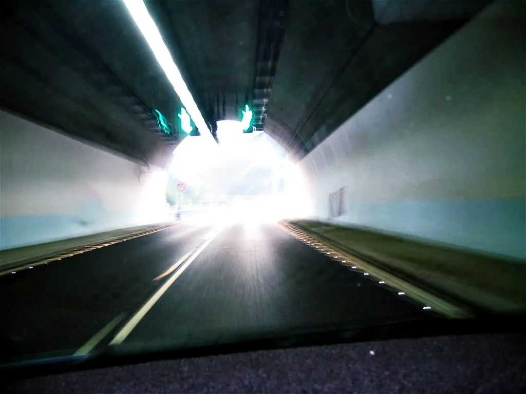 雪山隧道出口處