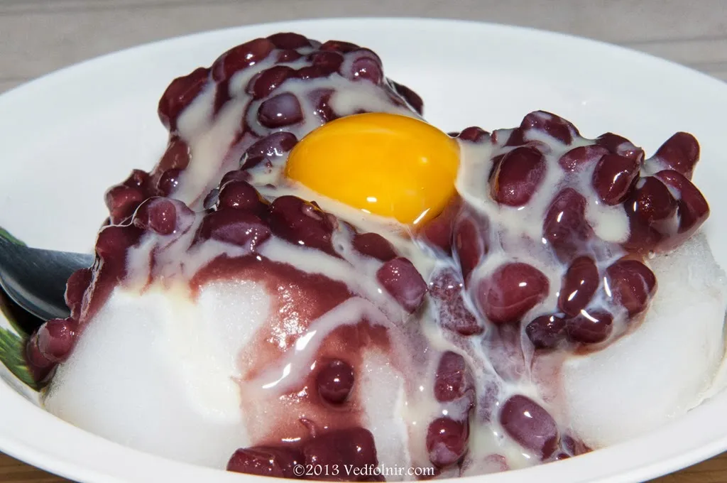 紅豆牛奶冰加雞蛋